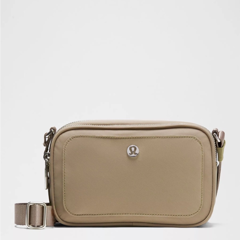 Lululemon Tan Crossbody Camera Bag